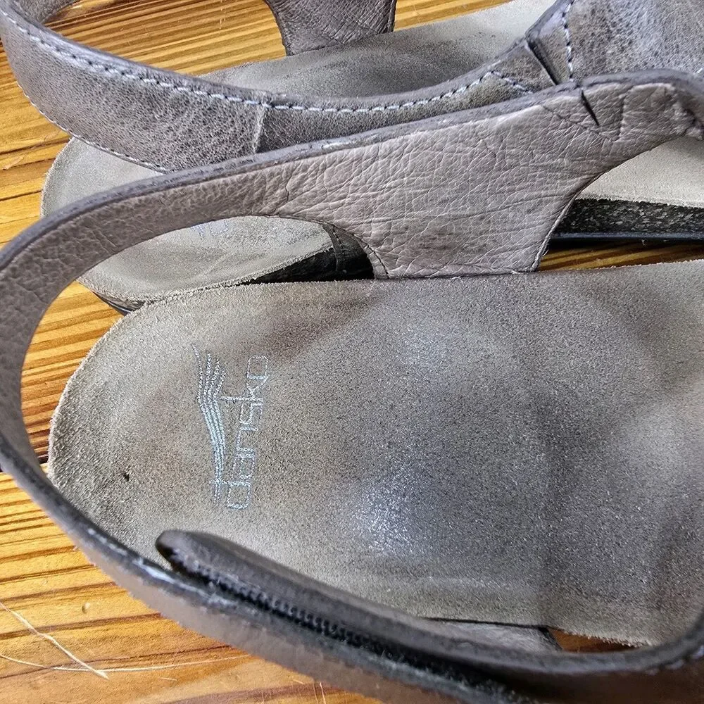 $130 DANSKO US 10.5-11 EU 41 Stone Leather REECE Sandals 6024795300 Pristine!!